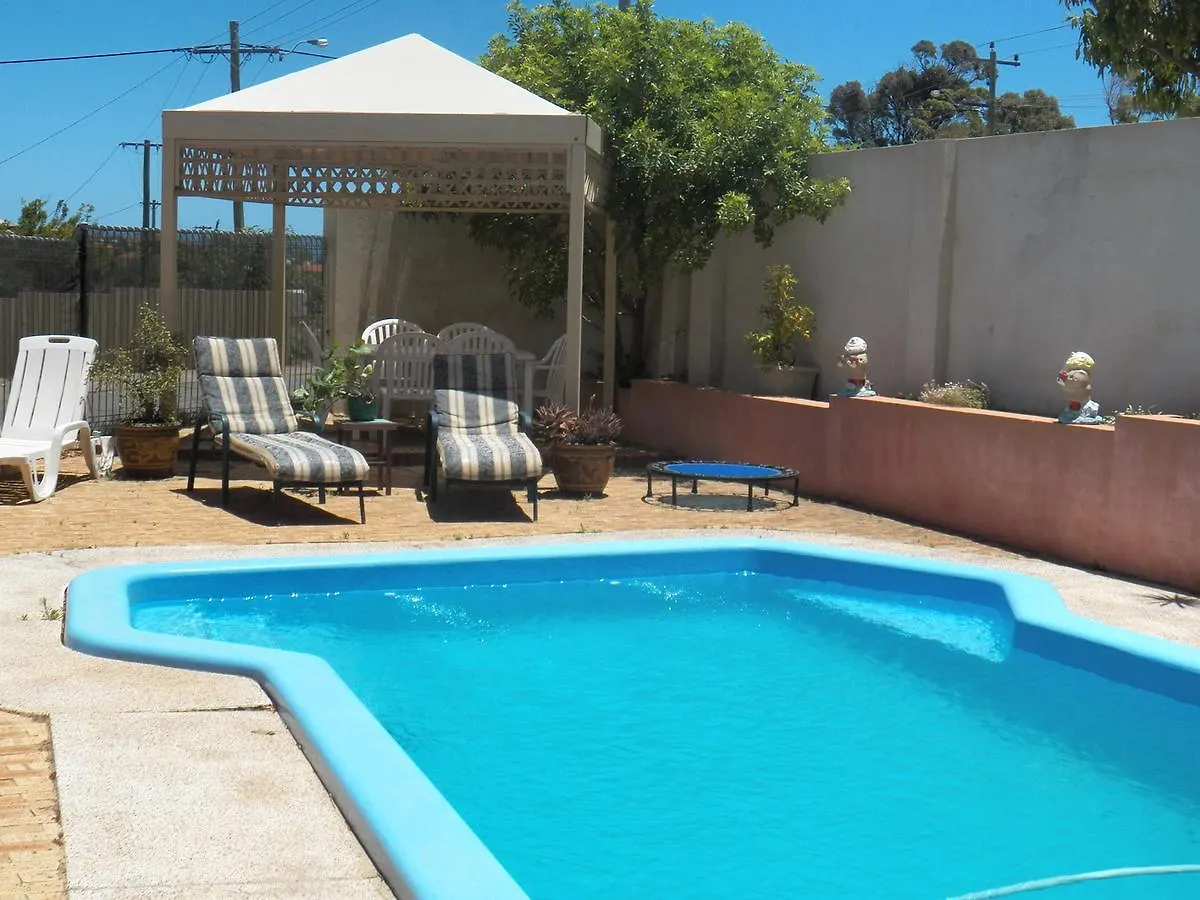The Spanish Guesthouse For Rooms Only Perth Bed & Breakfast